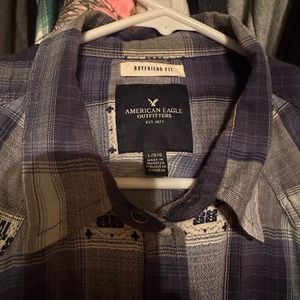 American Eagle button up
